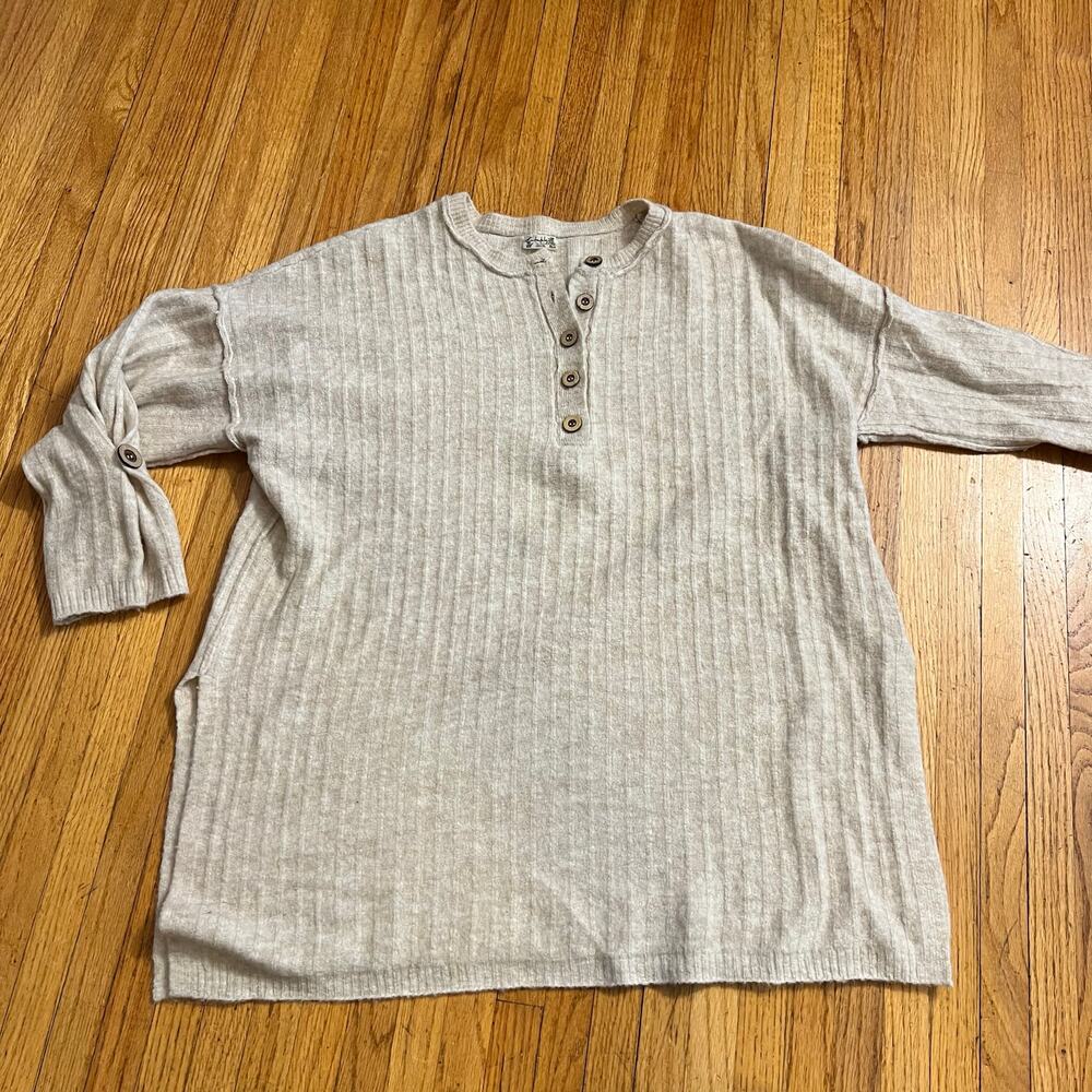 Free People Sweater Womens Medium ? Around the Clock Henley Cream Shirt **